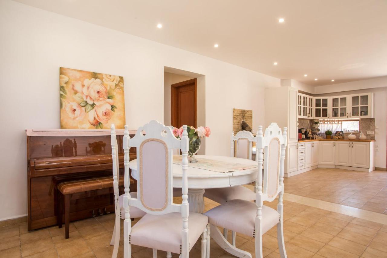 Emarmene Home With Private Pool Near Rhodes Town & Airport Koskinou  エクステリア 写真