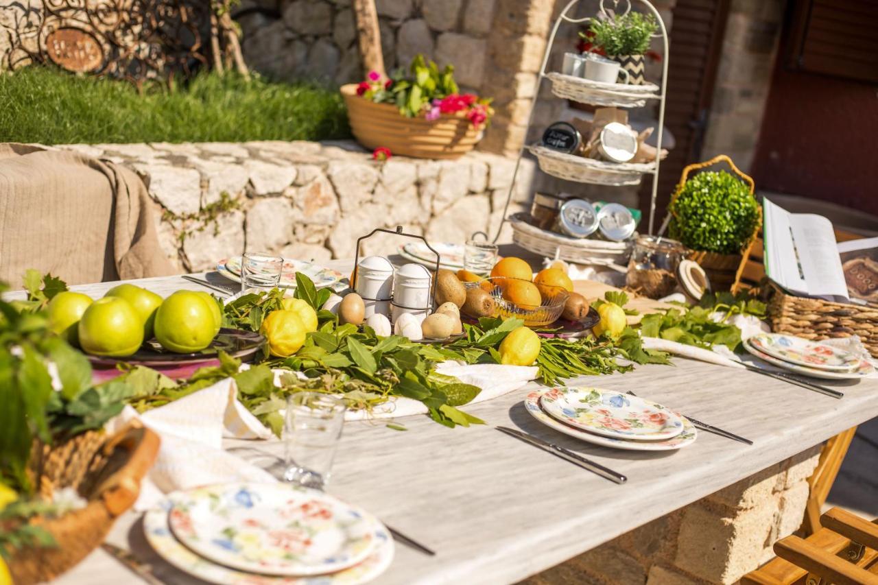 Emarmene Home With Private Pool Near Rhodes Town & Airport Koskinou  エクステリア 写真